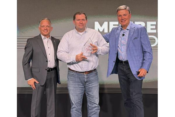 Ken Bohn with Floors Inc. wins the All-Star Attendance Award