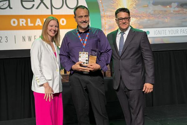 Drew Kern, Infinity Claim Management Solutions received the NWFA Vanguard award