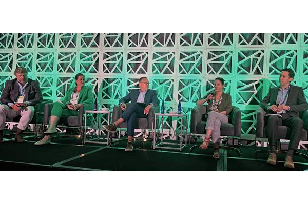 William Paddock, Jenna Hamilton (GBI), Andy Kireta (ASTM), Melanie De Cola (AIA) and Corey Enck (USGBC)