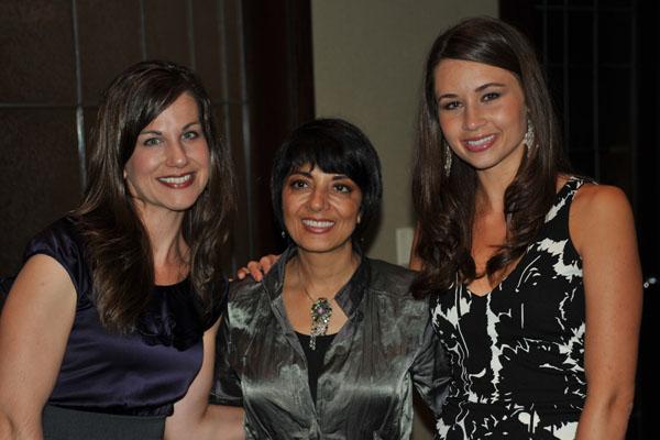 Laura Saltsman,Shashi Caan,Carly Visser