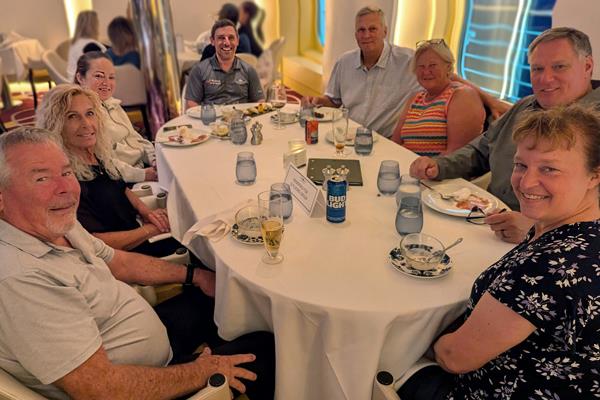 Final dinner - L-R, Paul & Denise VanderHeide (DeHaan Tile & Floor Covering), Tricia and Richard Veilleux (Floor Systems), Dave & Pam Herrema (DeHaan Tile & Floor Covering), Ron & Shauna Cluff (QFloors)
